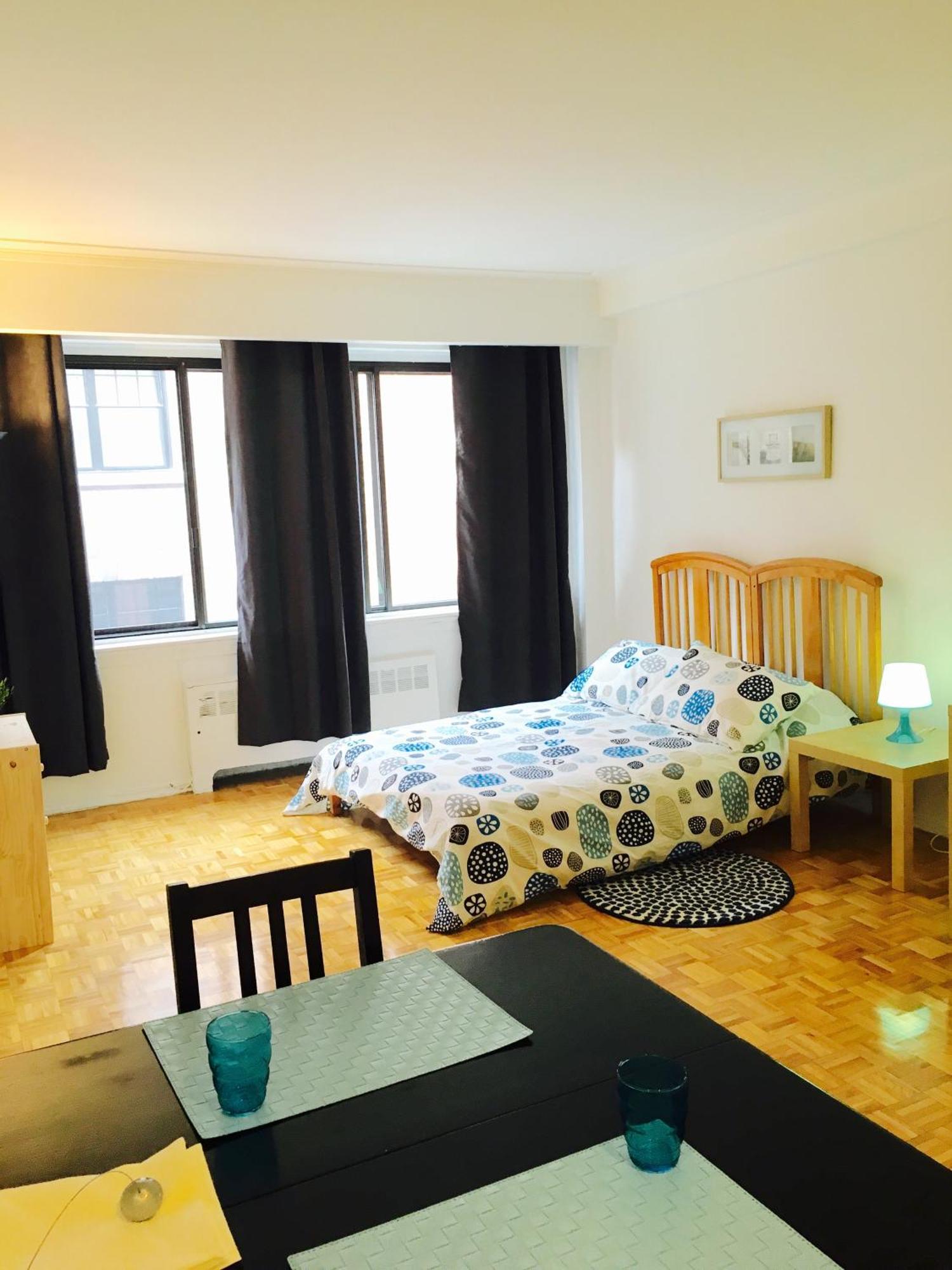 Stylish Montreal Apartment Comfortable Stay In The Golden Square Mile Εξωτερικό φωτογραφία